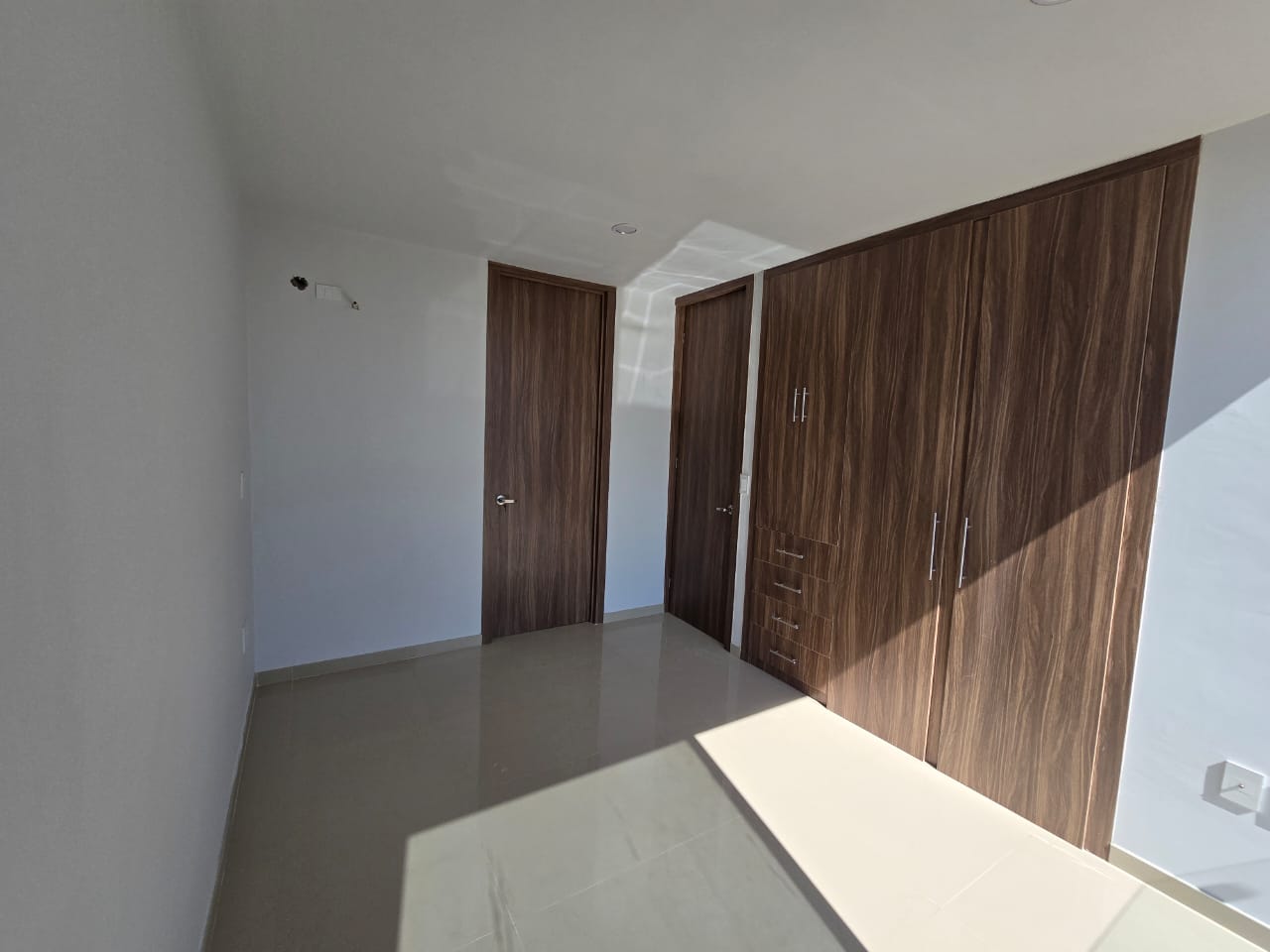 VENTA CASA PONTEVEDRA CAPITAL NORTE 79 en Fraccionamiento Valle Imperial, Zapopan - foto 16 de 46