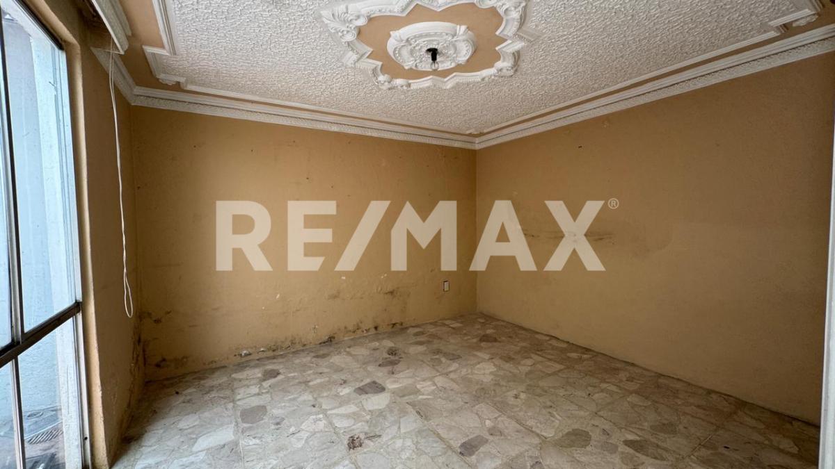 Casa en Venta en Lomas Universidad