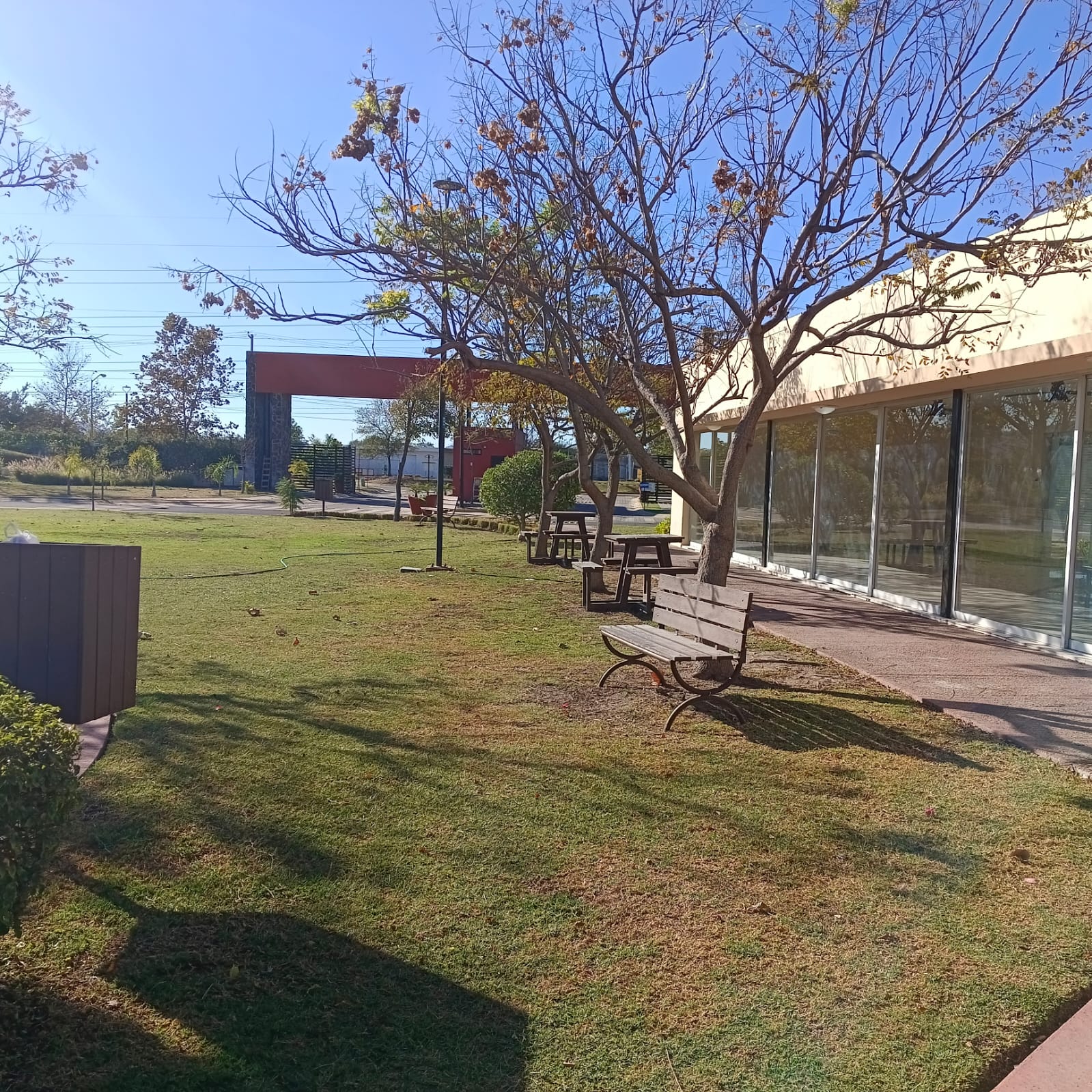 Casa en Venta  en SAN MIGUEL RESIDENCIAL, Tlajomulco de Zúñiga - foto 23 de 46