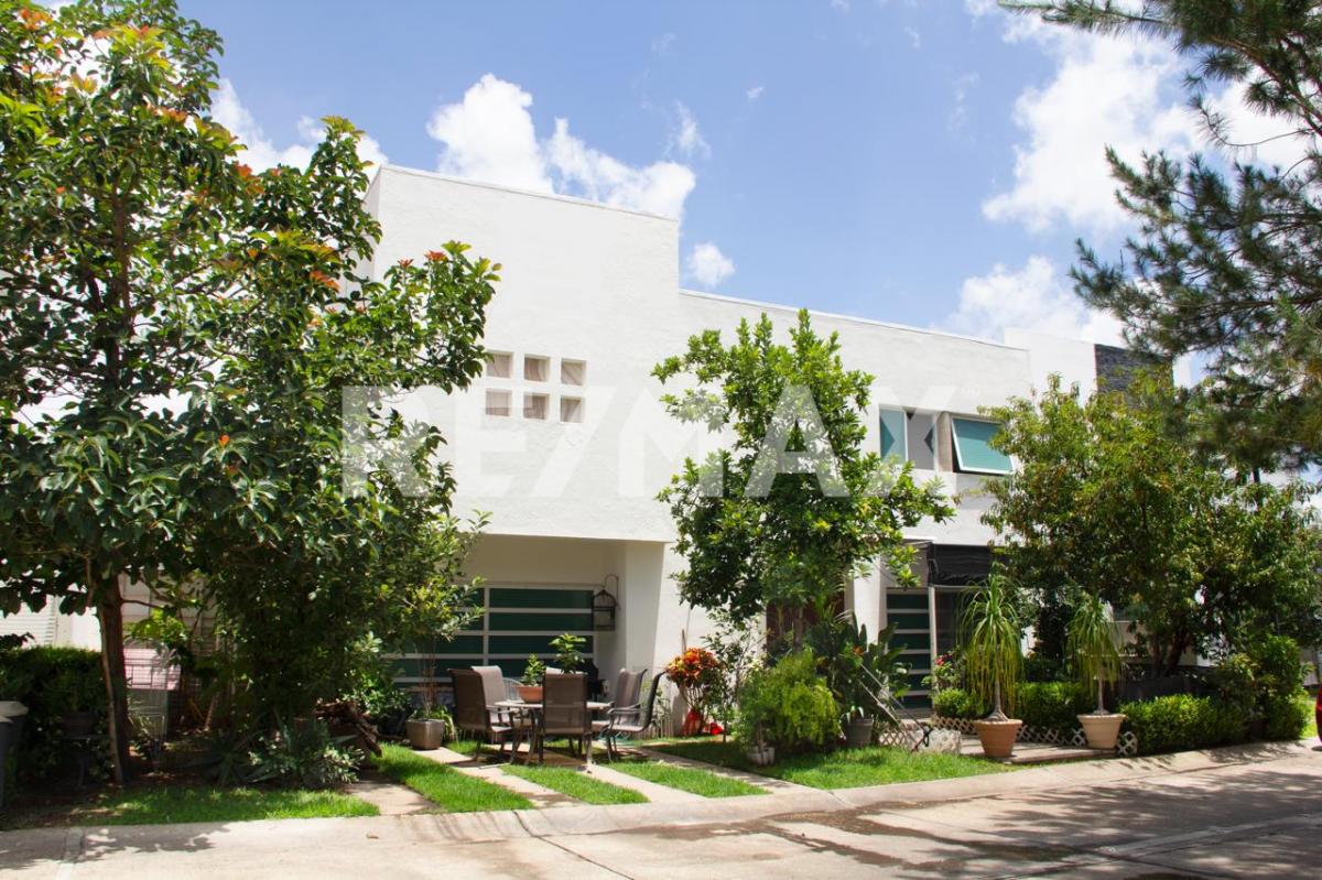 Casa en Venta en Jardin Real