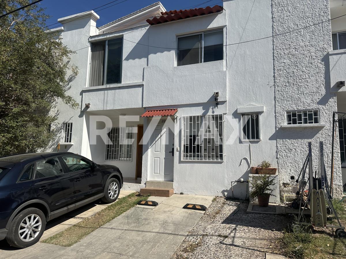 Casa sin amueblar cerca de Eva Briseño 