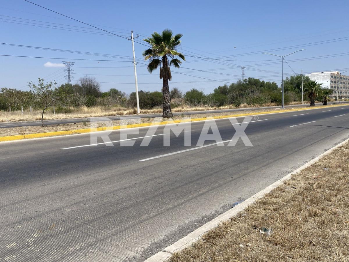 COMMERCIAL LAND FOR SALE IN CELAYA