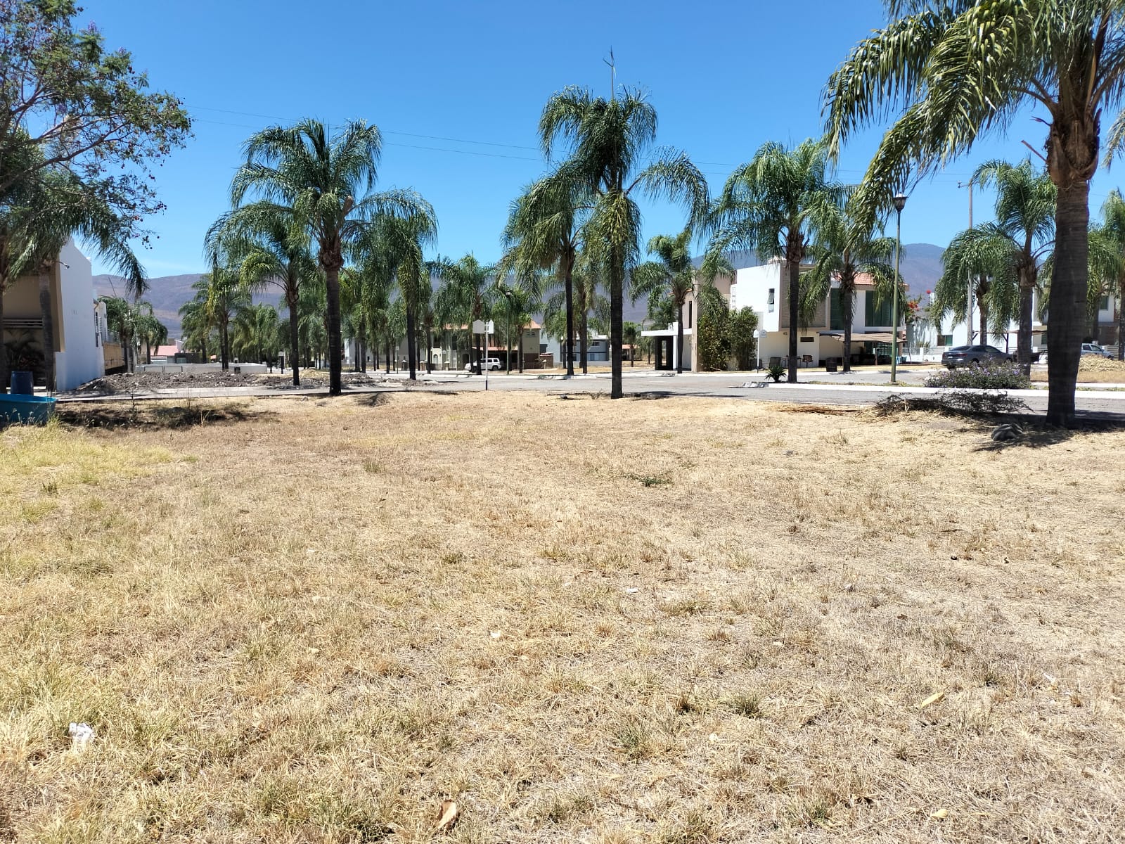TERRENO EN VENTA  en Cajititlán, Tlajomulco de Zúñiga - foto 16 de 23