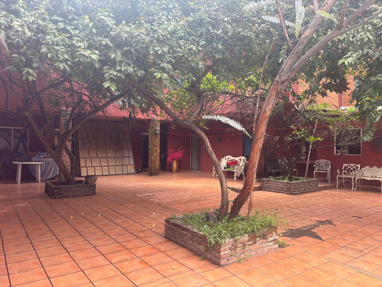 Casa en Venta  en LA TIJERA, Tlajomulco de Zúñiga - foto 2 de 46