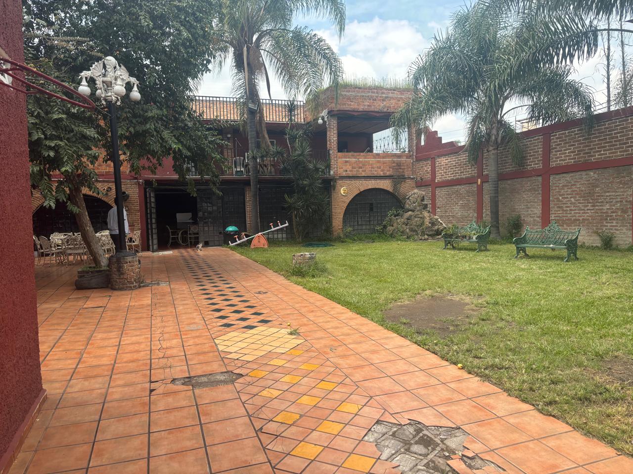 Casa en Venta  en LA TIJERA, Tlajomulco de Zúñiga - foto 6 de 46