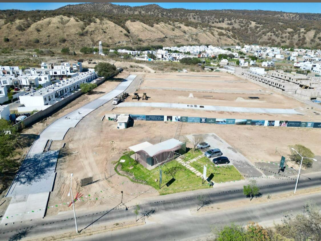 Terreno en Venta en BOSQUES DE SANTA ANITA, Tlajomulco de Zúñiga - foto 6 de 11