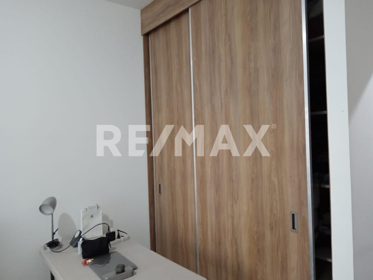 Departamento en Renta en Parques Colon