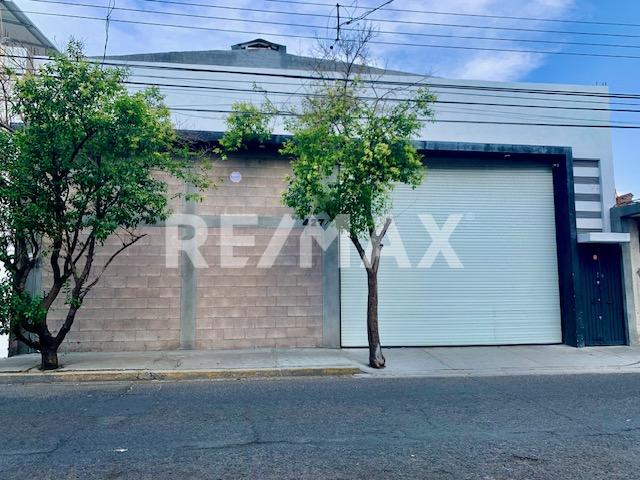 Commercial warehouse for sale in the central area of Aguascalientes