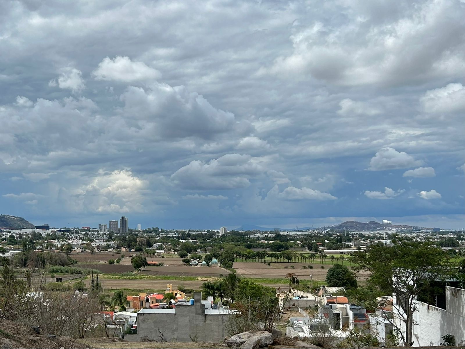 Terrenos en Venta  en Cortijo de San Agustin, Tlajomulco de Zúñiga - foto 24 de 34