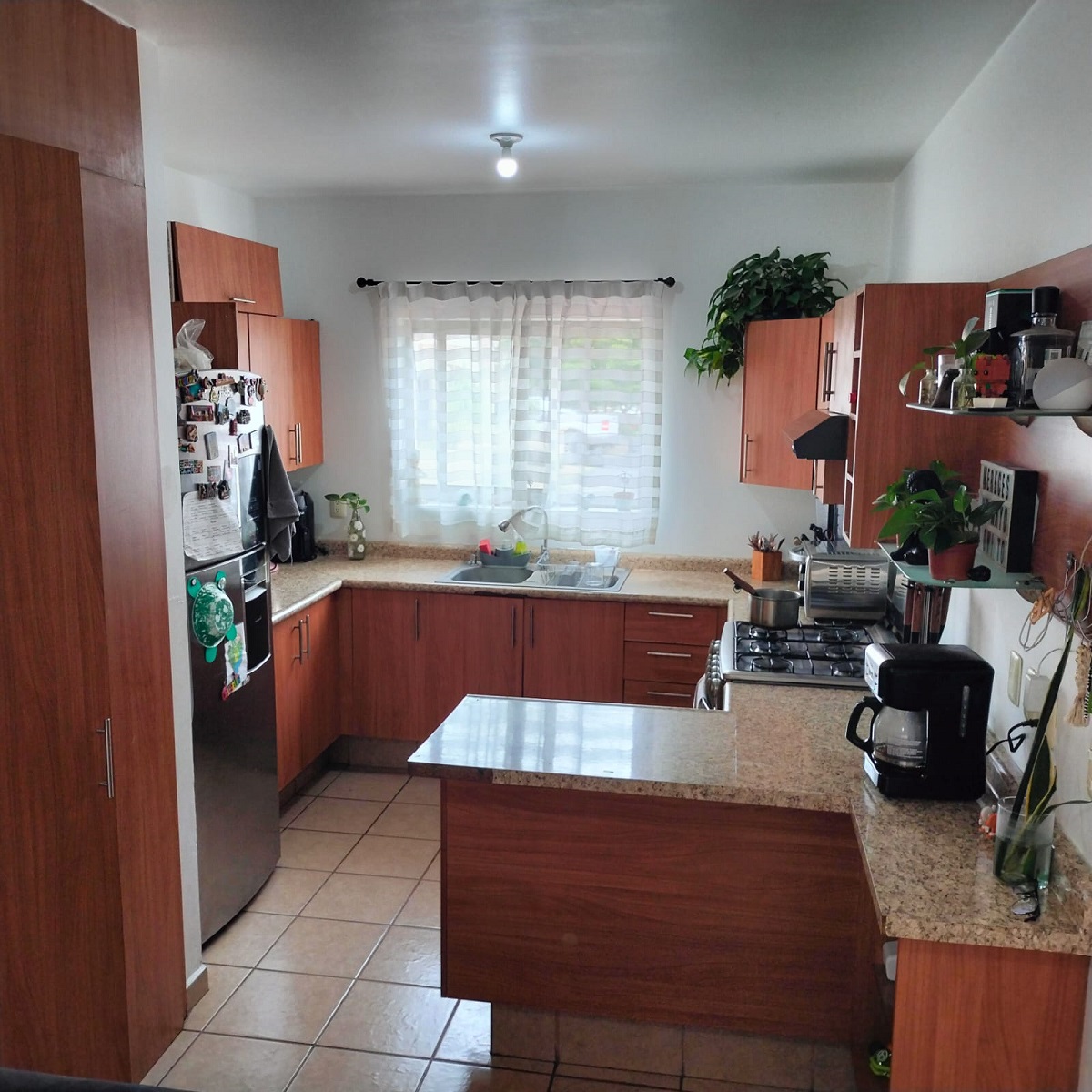 Casa en Venta en Villa California en VILLA CALIFORNIA, Tlajomulco de Zúñiga - foto 4 de 28