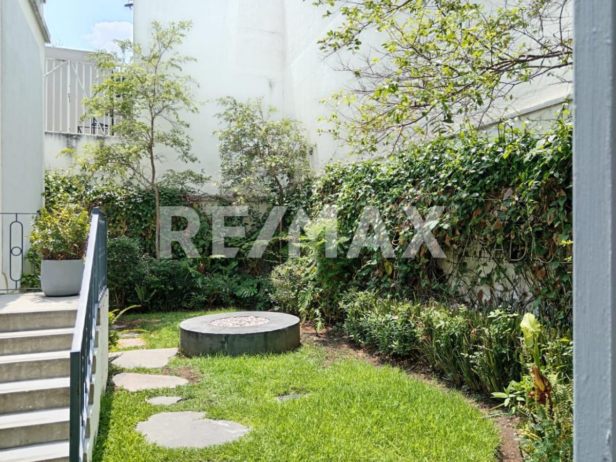 Casa Comercial en Venta en Colonia Americana