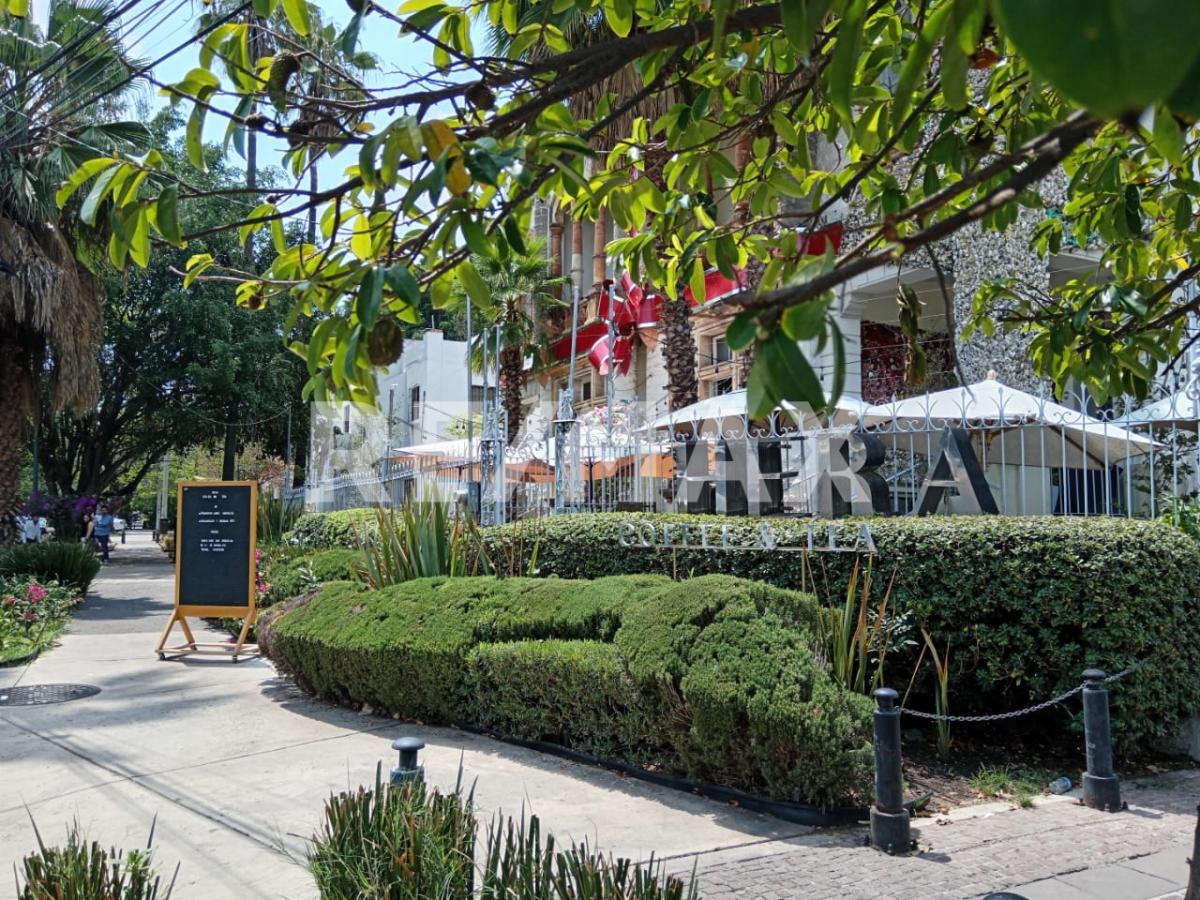 Casa Comercial en Venta en Colonia Americana