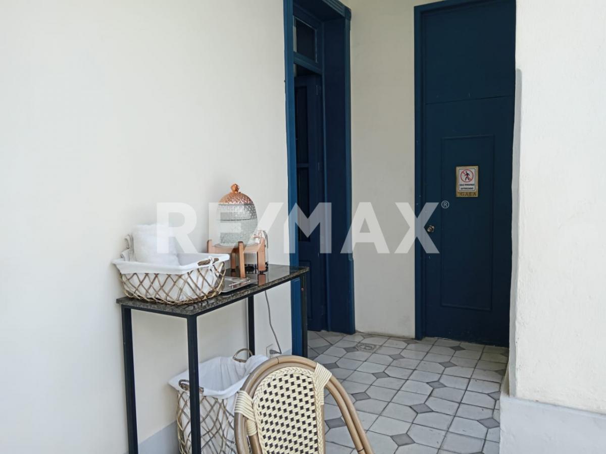 Casa Comercial en Venta en Colonia Americana