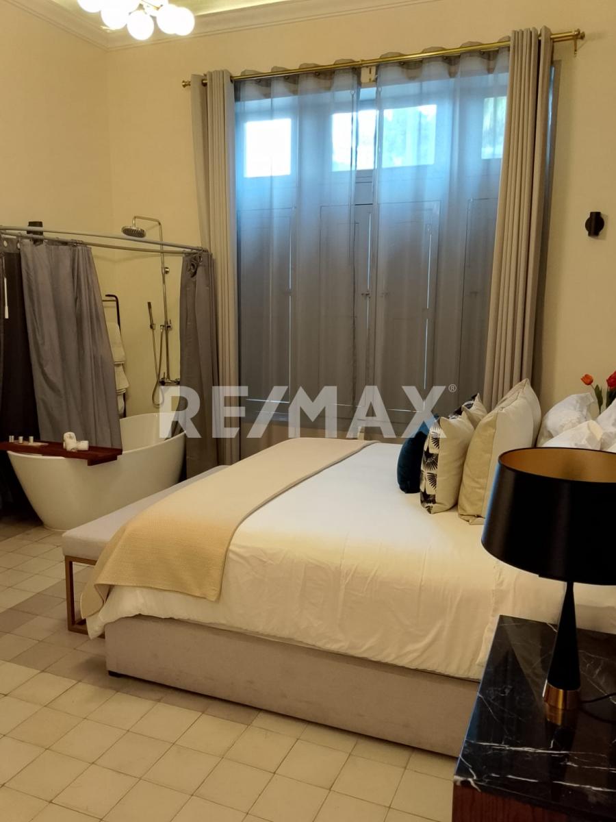 Casa Comercial en Venta en Colonia Americana