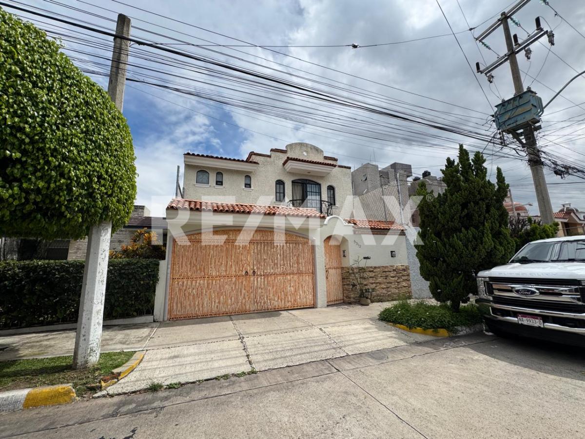 Casa en Venta en Jardines Universidad