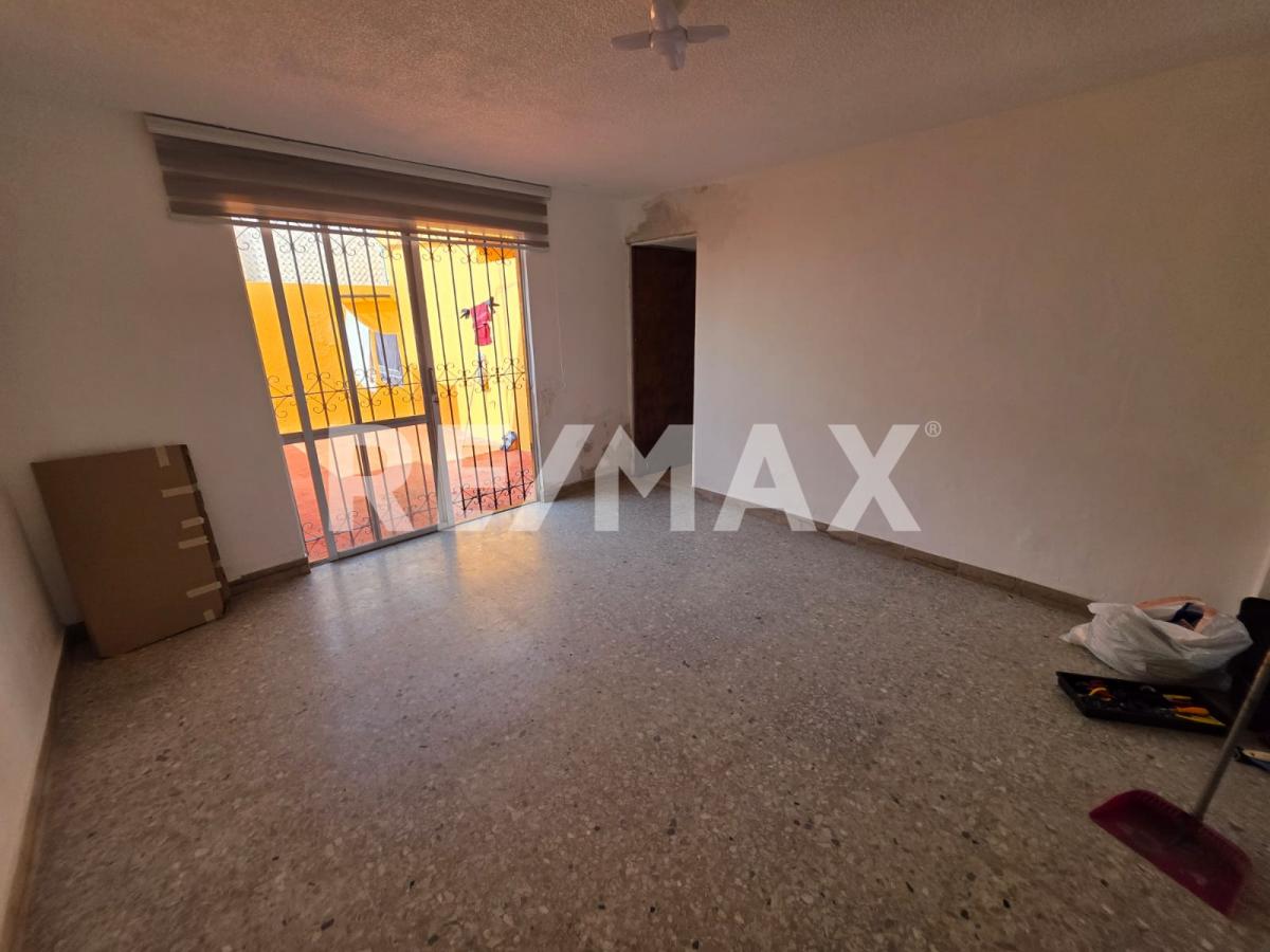 CASA EN RENTA LOMAS DE ATEMAJAC