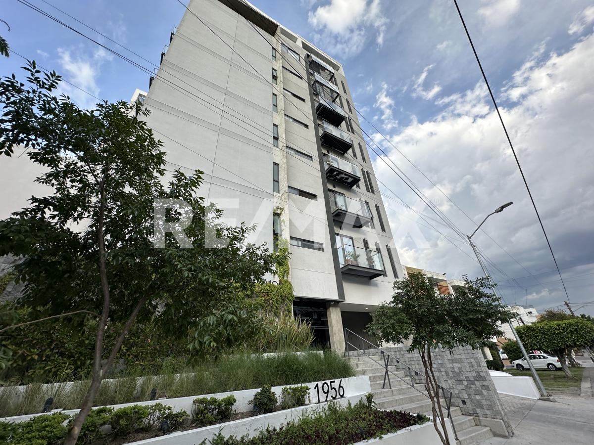 Departamento en Colomos Providencia 