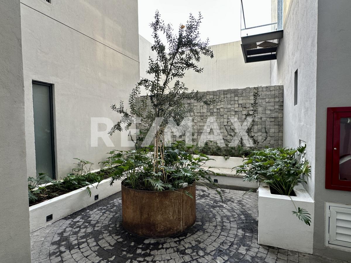 Departamento en Colomos Providencia 