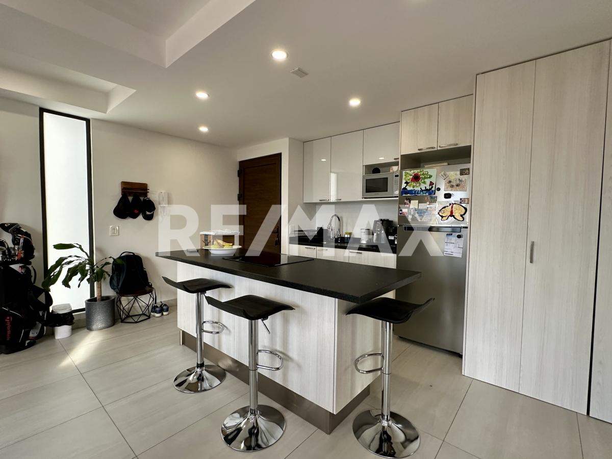 Departamento en Colomos Providencia 