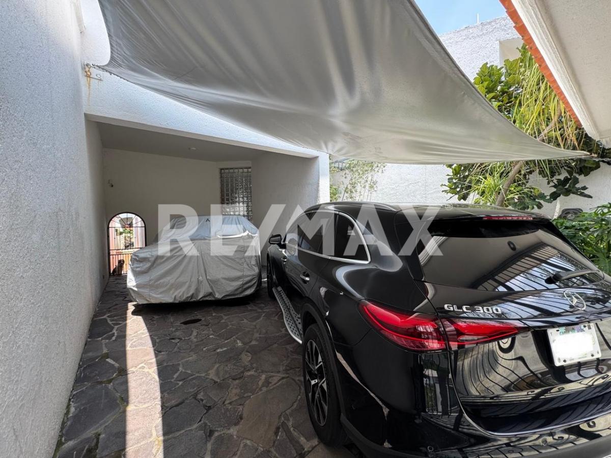 Casa en Venta Bugambilias 