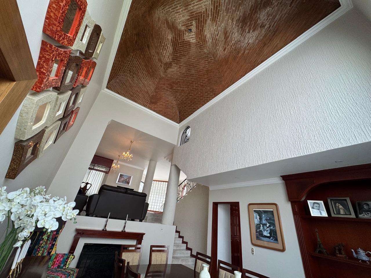Casa en Venta Bugambilias  en Bugambilias, Zapopan - foto 12 de 41