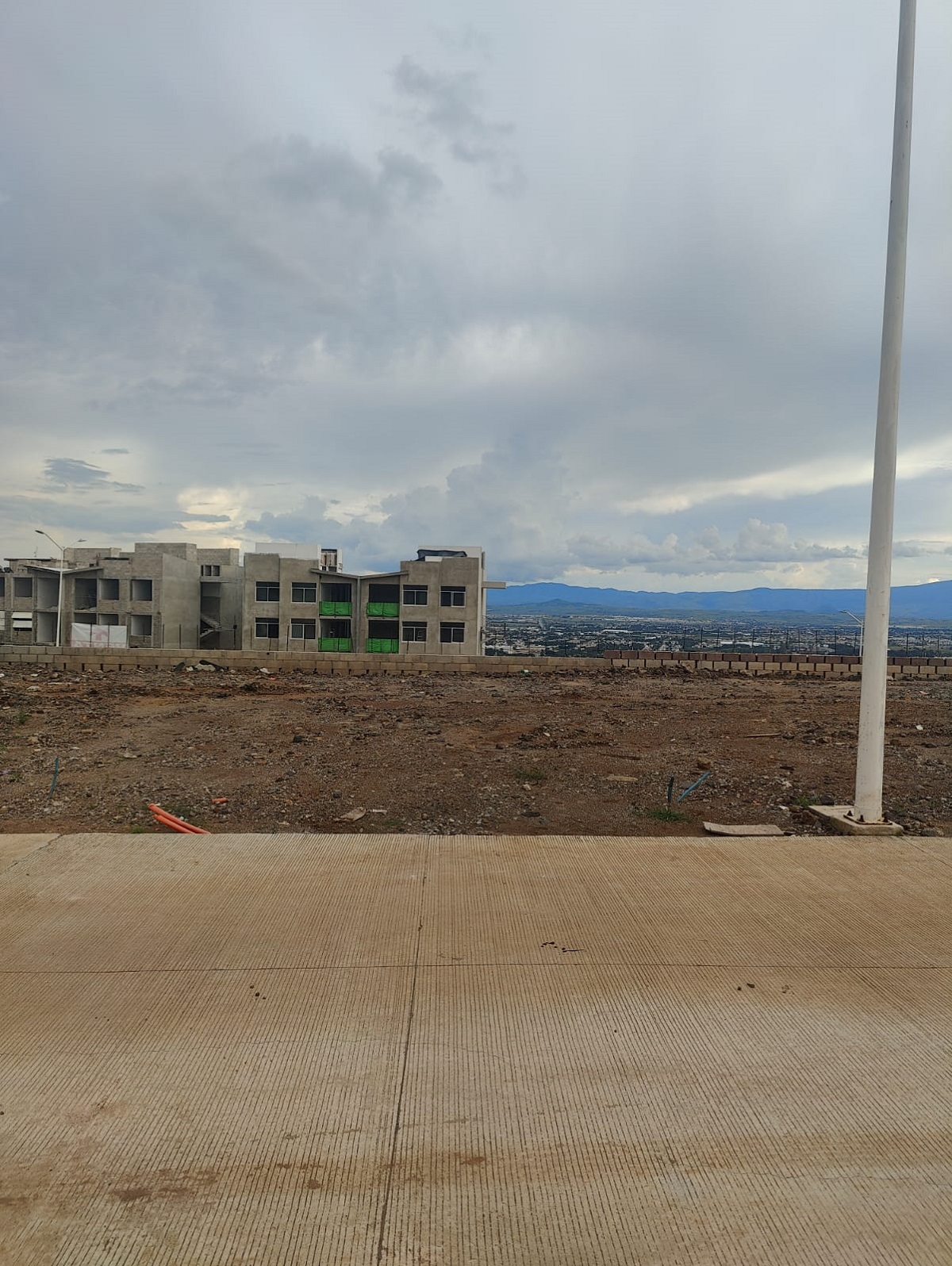 TERRENO EN VENTA ZIMALTÁ