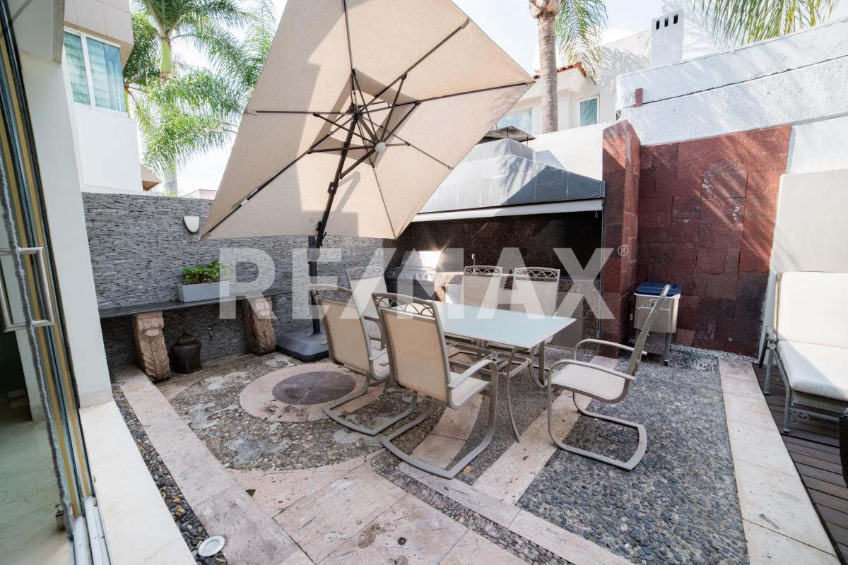 Casa en venta en Valle Real en VALLE REAL, Zapopan - foto 18 de 40