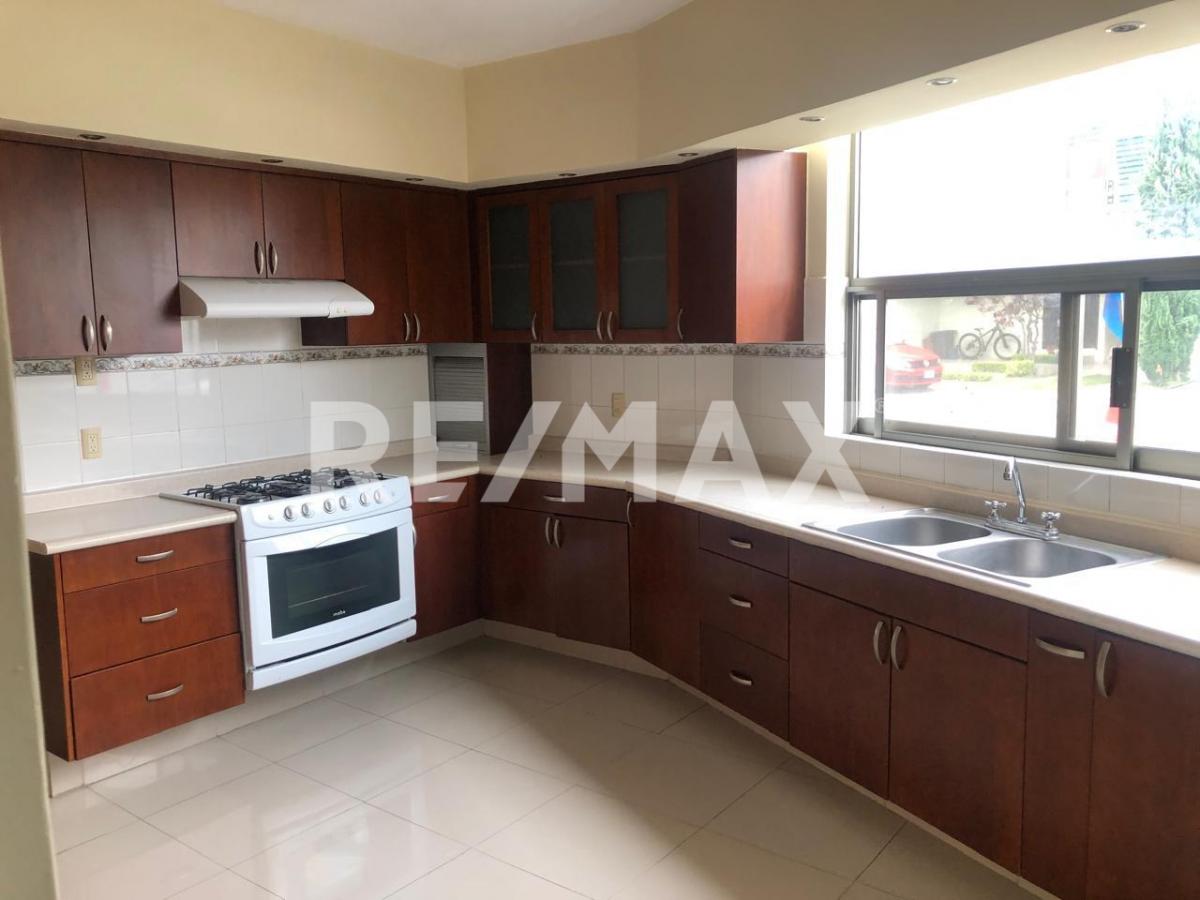 Casa en Renta en Del Pilar Residencial