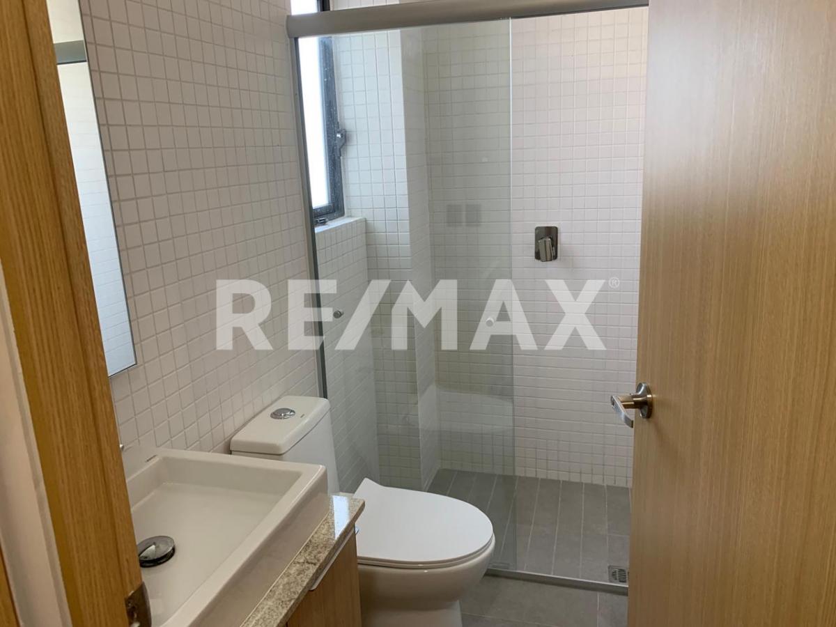 Departamento en renta Naciones Unidas 