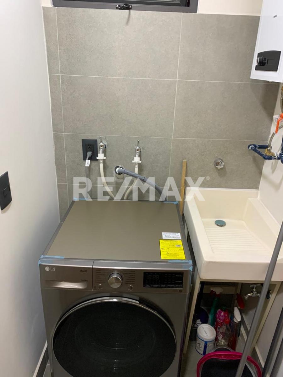 Departamento en renta Naciones Unidas 