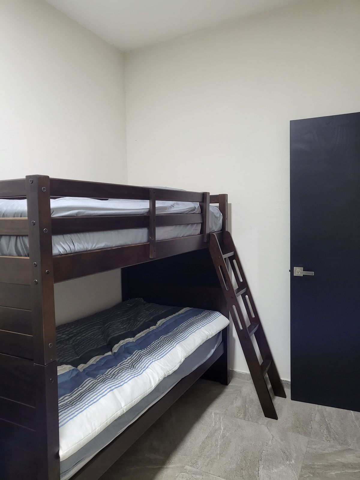 Local en Venta en BUENAVISTA, Tlajomulco de Zúñiga - foto 25 de 56