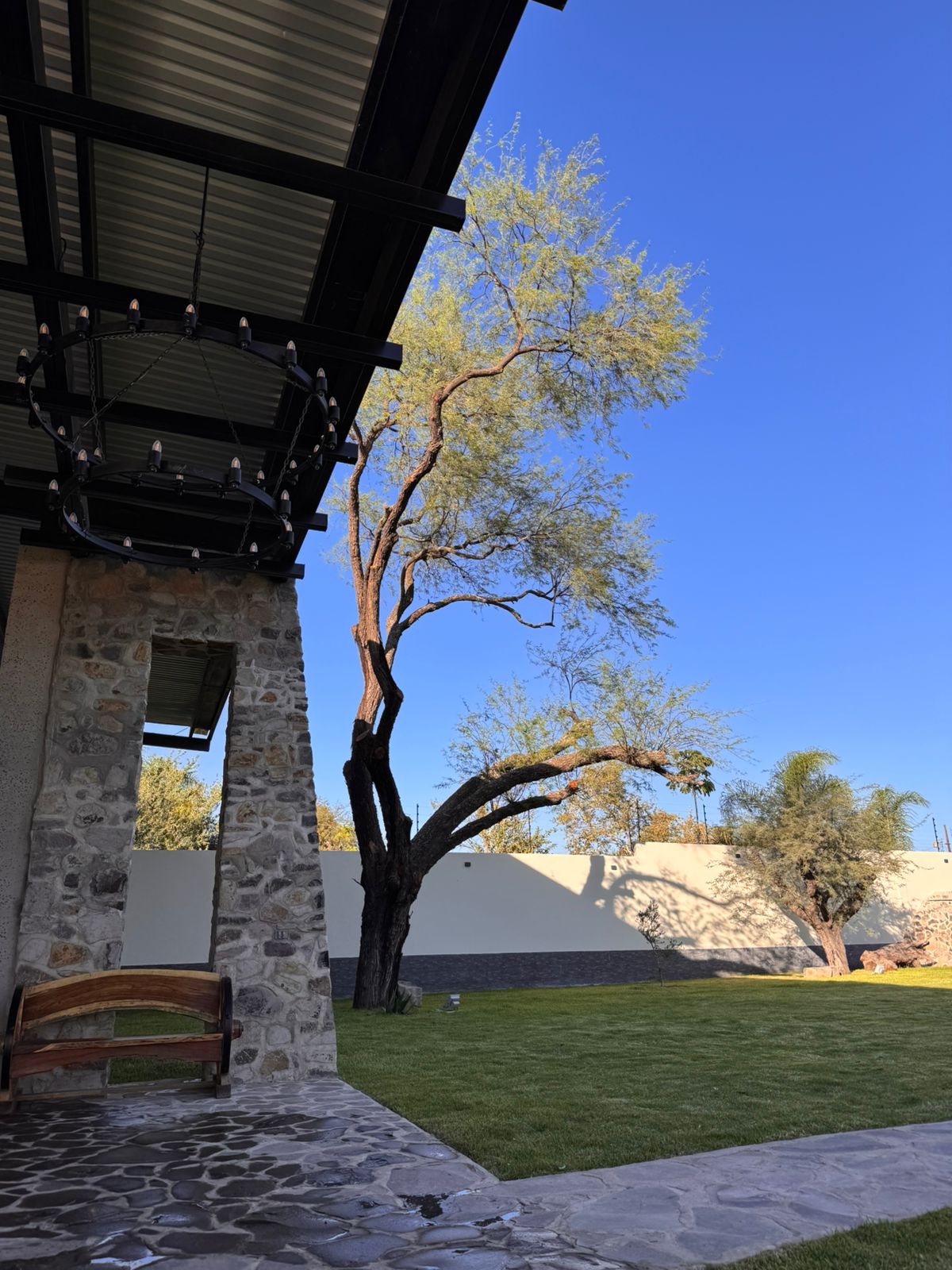 Local en Venta en BUENAVISTA, Tlajomulco de Zúñiga - foto 2 de 56