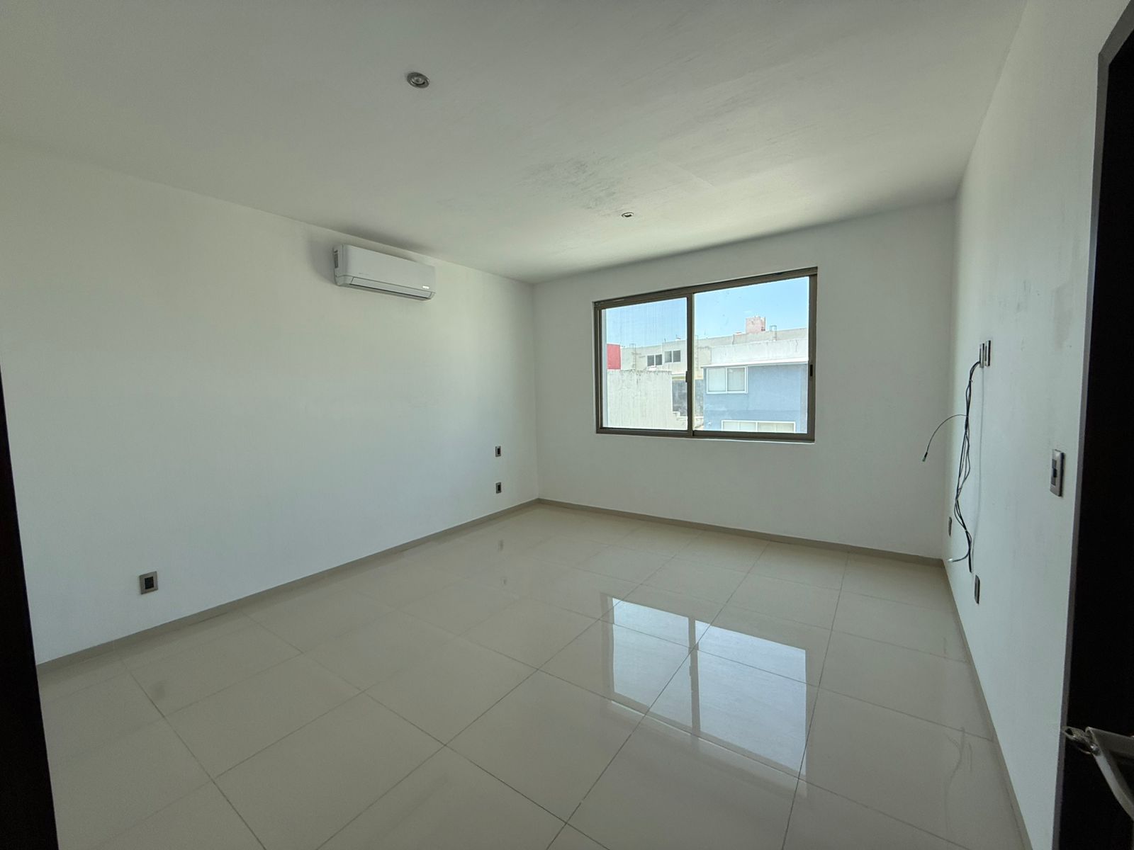 Casa en Venta  en SENDEROS DE MONTE VERDE, Tlajomulco de Zúñiga - foto 10 de 22