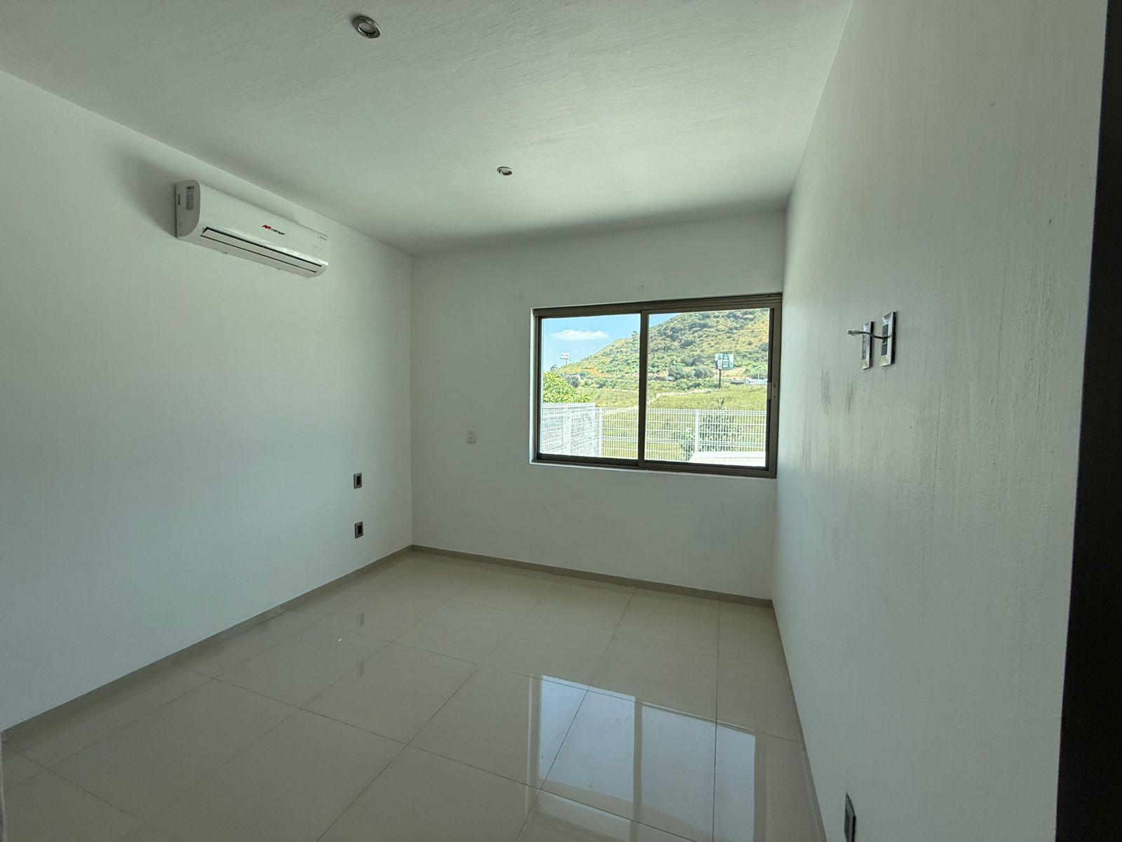 Casa en Venta  en SENDEROS DE MONTE VERDE, Tlajomulco de Zúñiga - foto 15 de 22