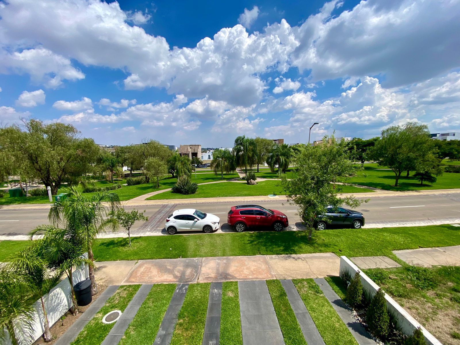Casa en Venta  en Valle Imperial, Zapopan - foto 4 de 14