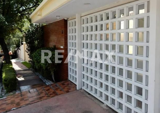 Casa en Venta en Lomas de Bellavista