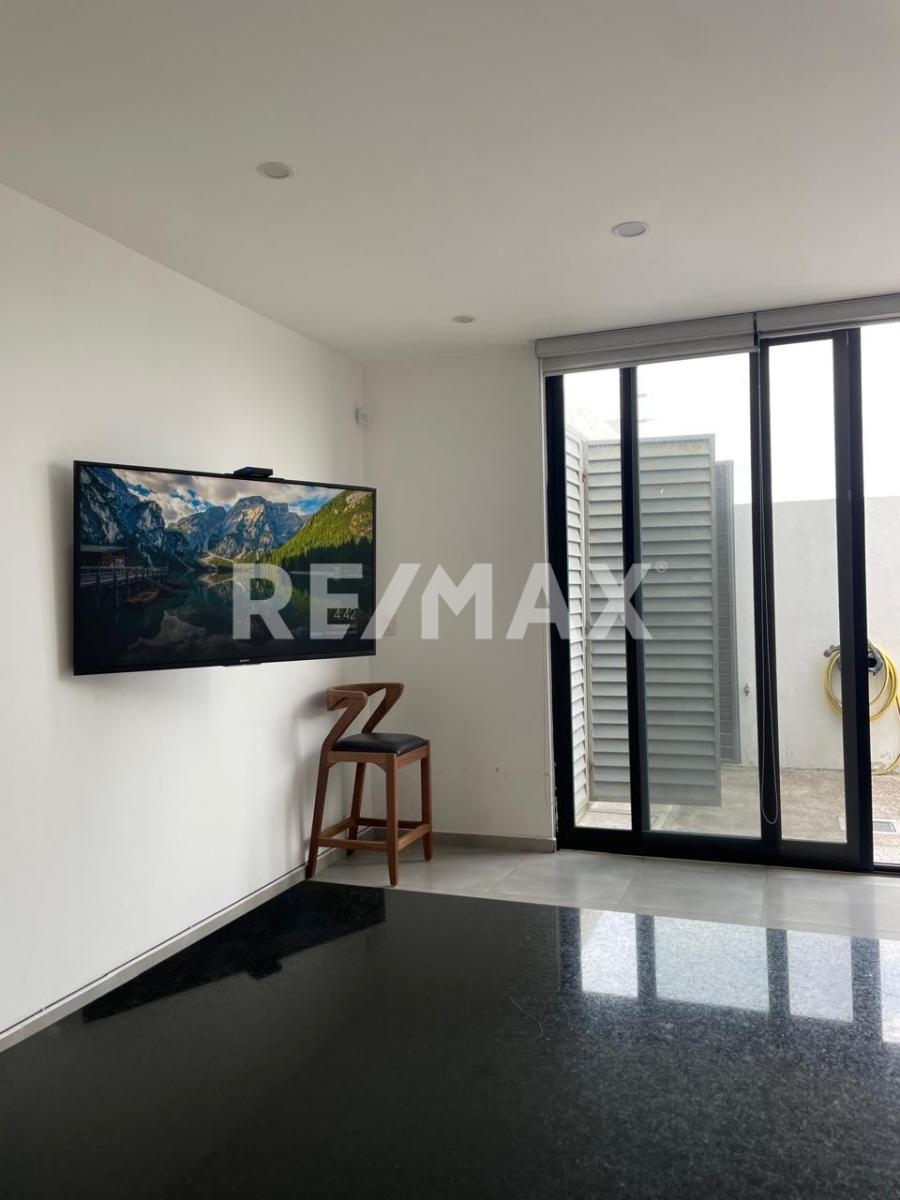 Casa en Venta en BOSQUES DE SANTA ANITA, Tlajomulco de Zúñiga - foto 22 de 34