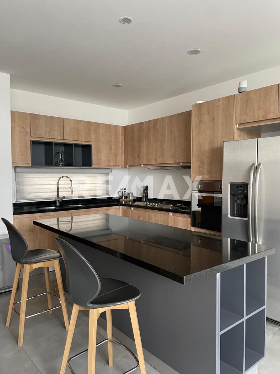 Casa en Venta en BOSQUES DE SANTA ANITA, Tlajomulco de Zúñiga - foto 18 de 34