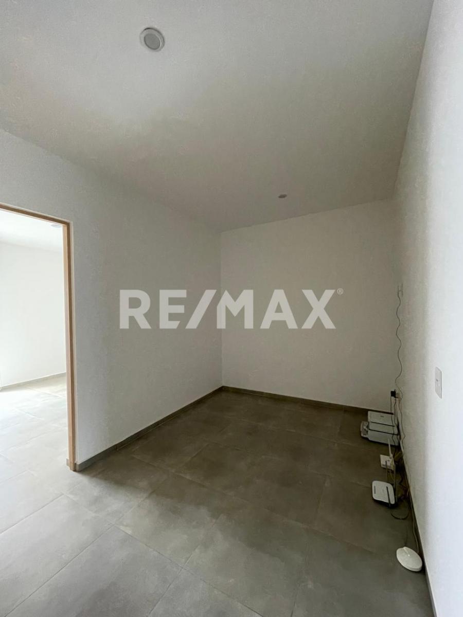 Casa en Venta en BOSQUES DE SANTA ANITA, Tlajomulco de Zúñiga - foto 11 de 34