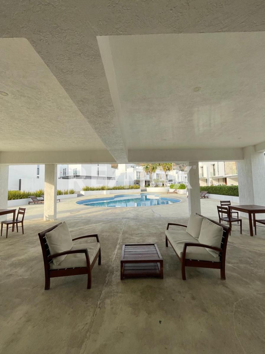 Casa en Venta en BOSQUES DE SANTA ANITA, Tlajomulco de Zúñiga - foto 27 de 34