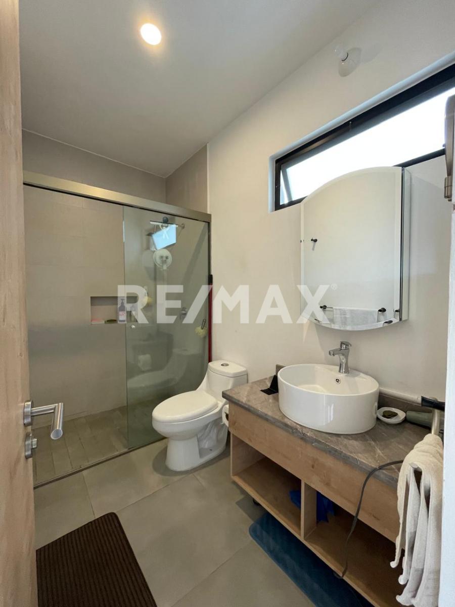 Casa en Venta en BOSQUES DE SANTA ANITA, Tlajomulco de Zúñiga - foto 15 de 34