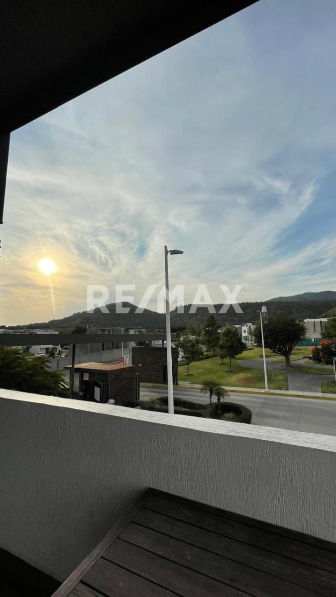 Casa en Venta en BOSQUES DE SANTA ANITA, Tlajomulco de Zúñiga - foto 33 de 34