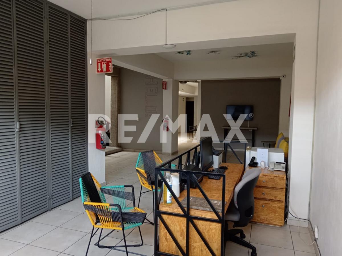 Casa Comercial en Venta en La Perla en LA PERLA, Guadalajara - foto 3 de 40