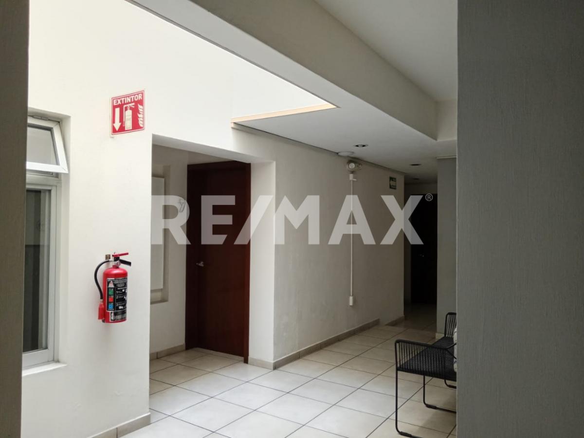 Casa Comercial en Venta en La Perla en LA PERLA, Guadalajara - foto 6 de 40
