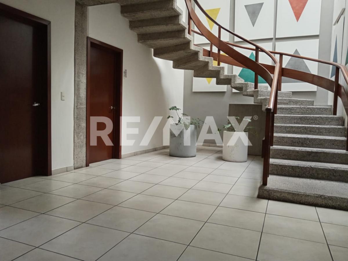 Casa Comercial en Venta en La Perla en LA PERLA, Guadalajara - foto 22 de 40