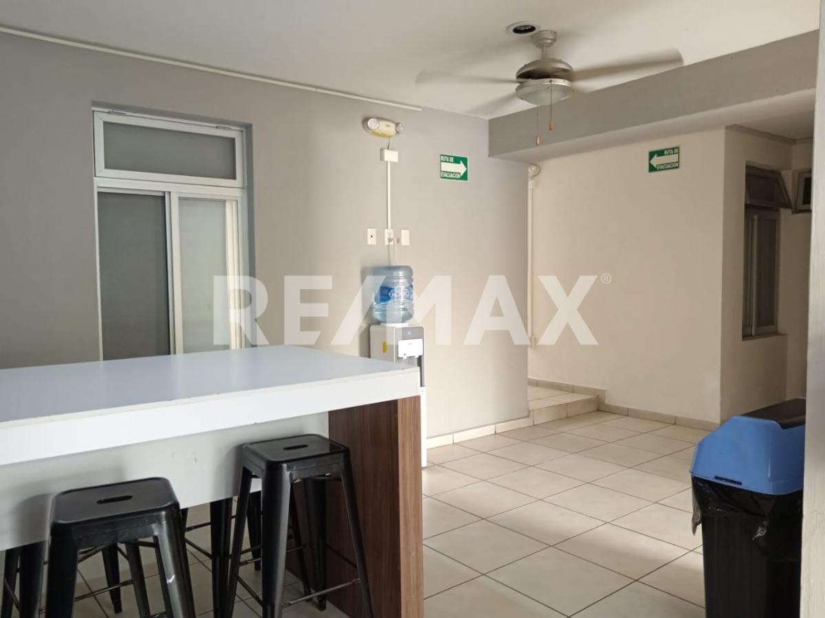 Casa Comercial en Venta en La Perla en LA PERLA, Guadalajara - foto 10 de 40
