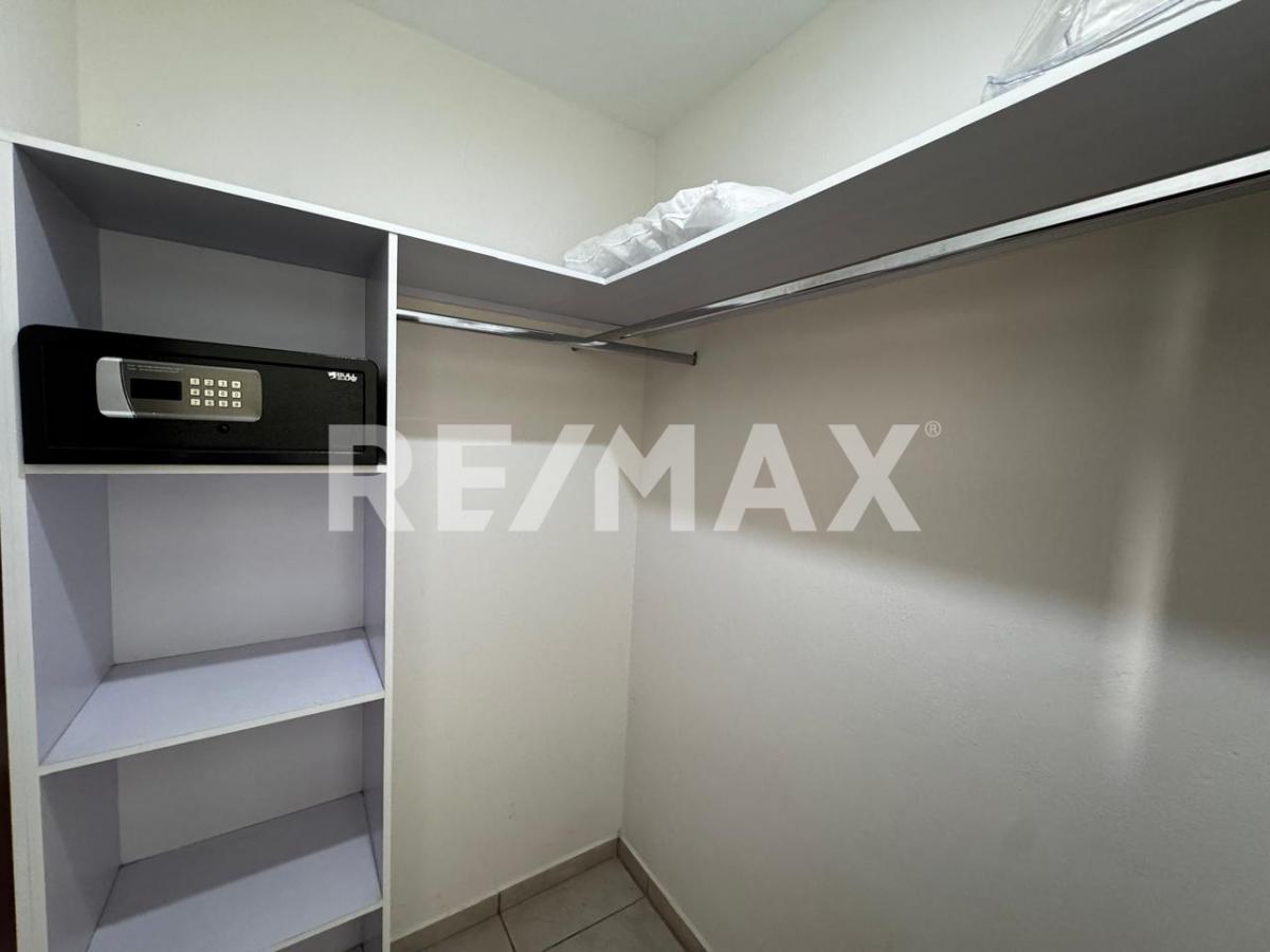 Casa Comercial en Venta en La Perla en LA PERLA, Guadalajara - foto 34 de 40