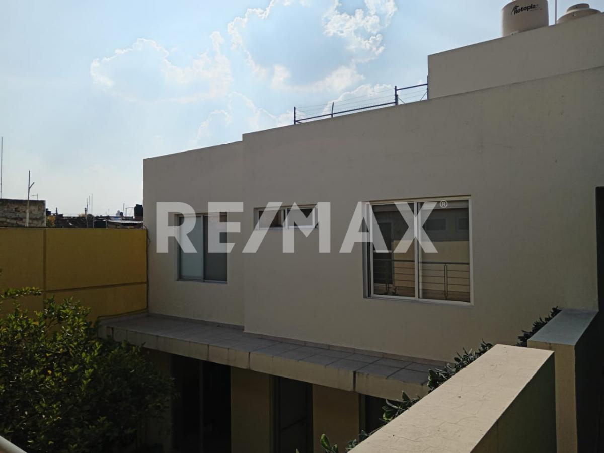 Casa Comercial en Venta en La Perla en LA PERLA, Guadalajara - foto 27 de 40