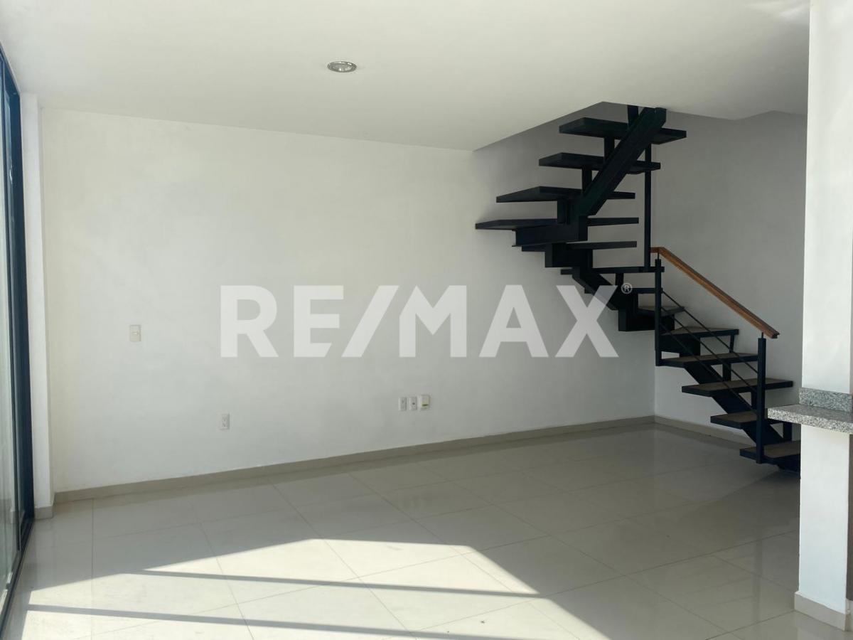 Casa en Renta en Triventi Residencial en BOSQUES DE SANTA ANITA, Tlajomulco de Zúñiga - foto 3 de 15