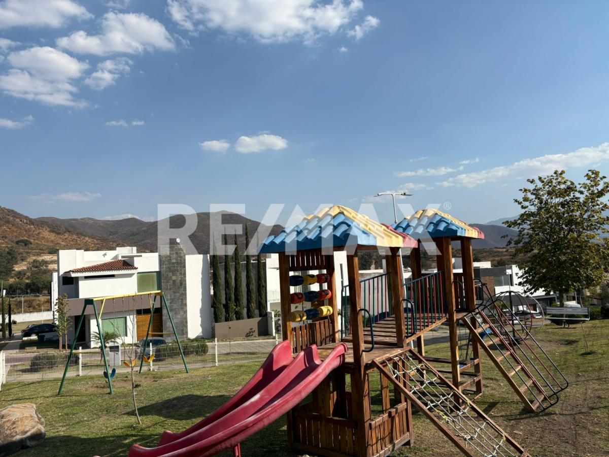 Terreno en Venta en Senderos de Monteverde